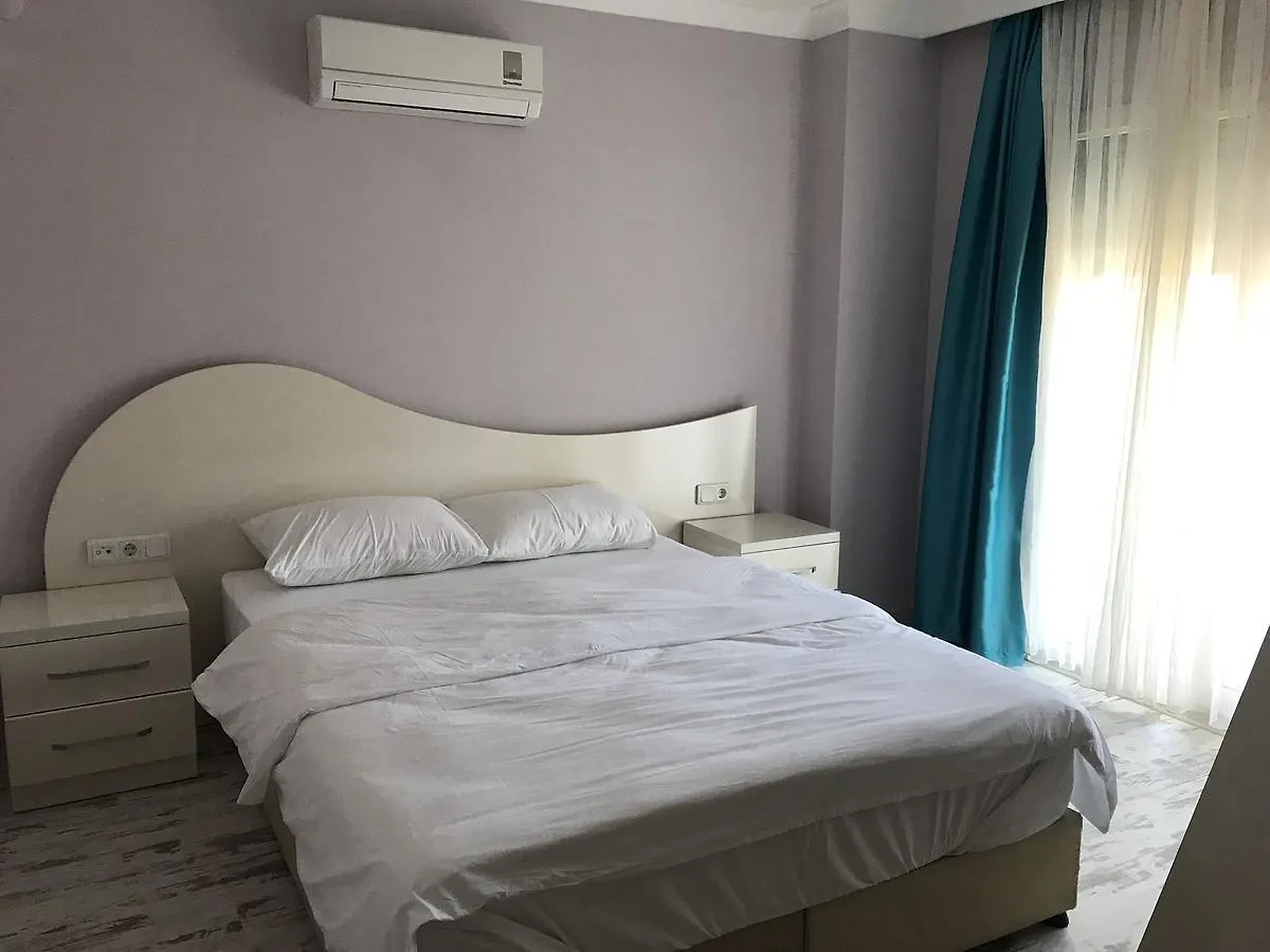 Otel Port Çeşme 0*,